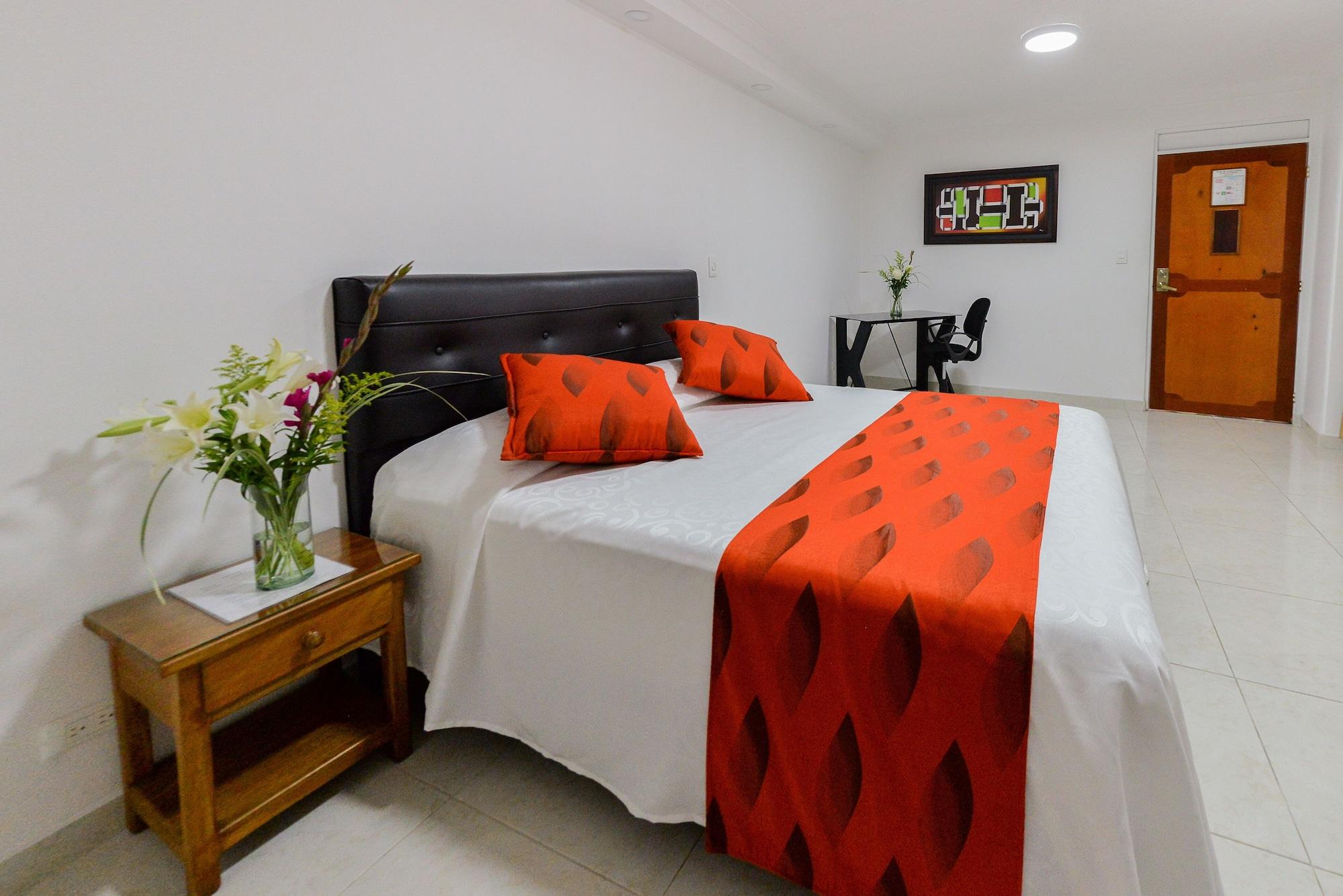 Hotel La Luna Santiago de Cali Esterno foto