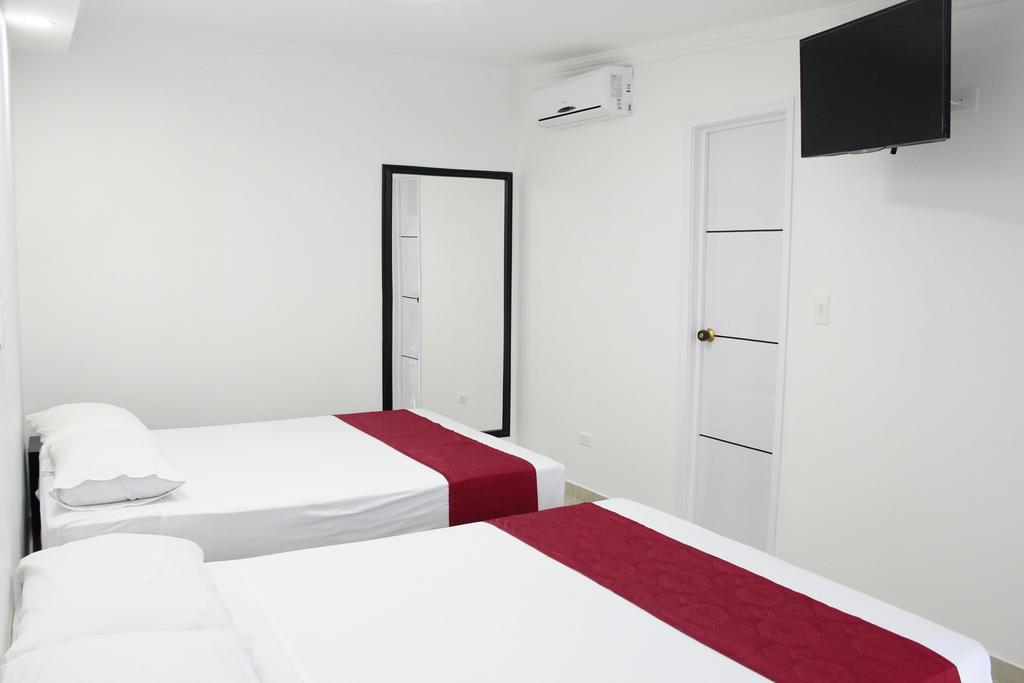 Hotel La Luna Santiago de Cali Esterno foto