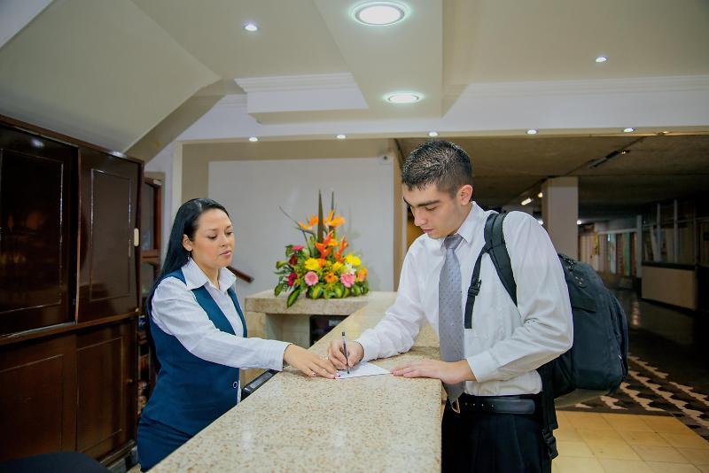 Hotel La Luna Santiago de Cali Esterno foto